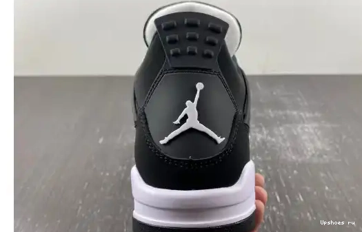 WHITE FQ8135-001 AIR FQ8135-001 RETRO 4  JORDAN THUNDER 0407